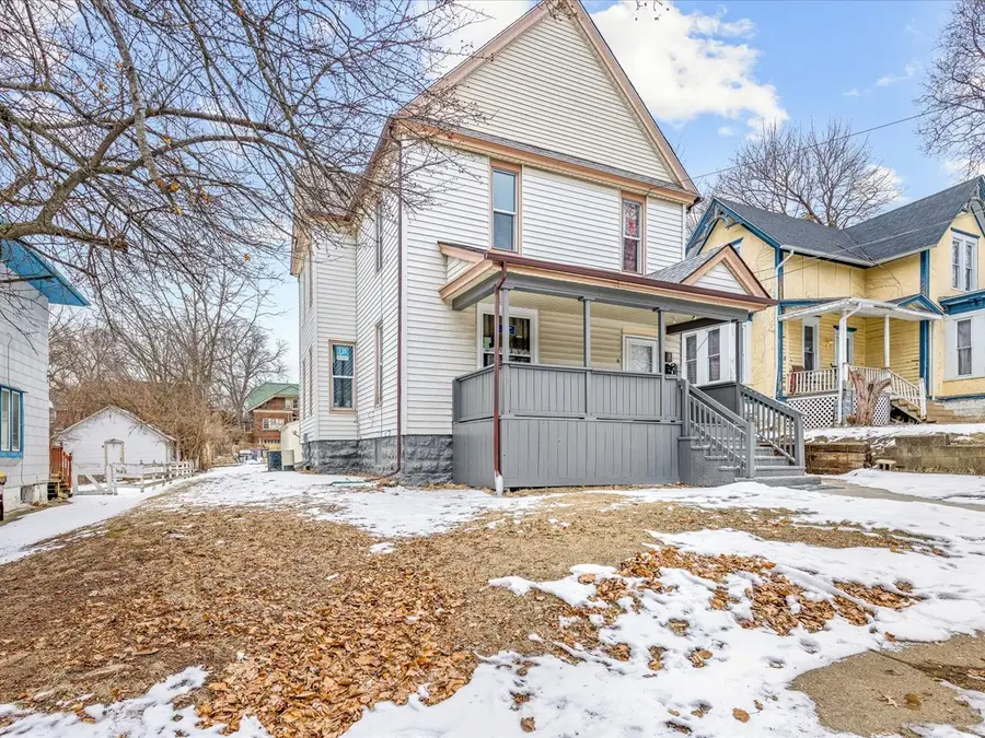 1128 Grant Avenue, Rockford, IL 61103 - Image #3