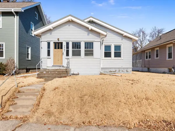 2449 21st Avenue, Rock Island, IL 61201