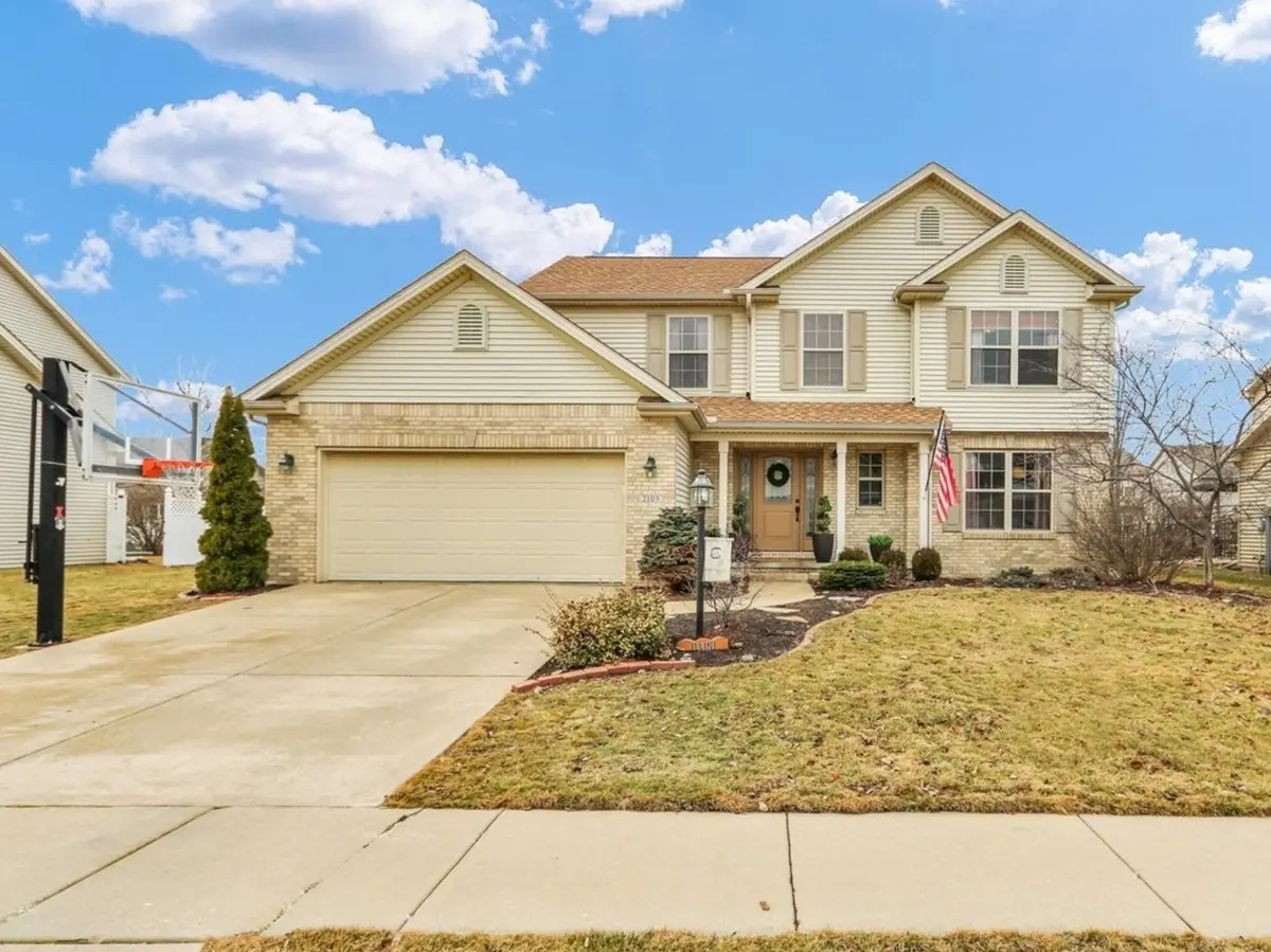 2109 Emerald Drive, Champaign, IL 61822 - #1