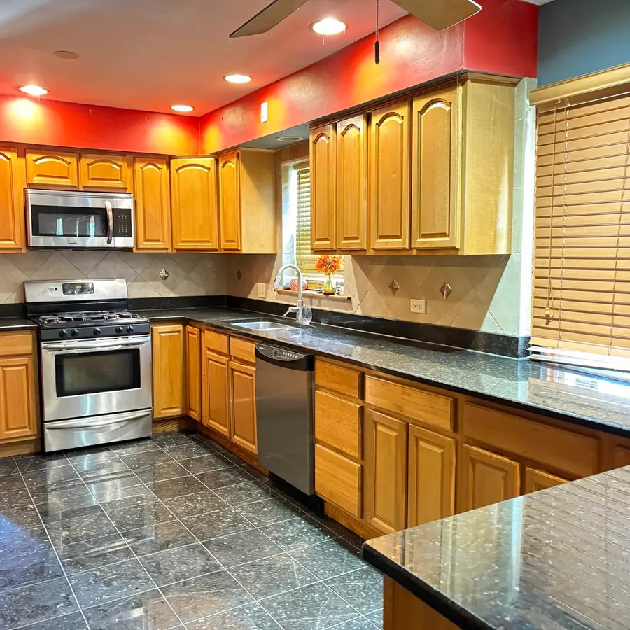 11024 S Morgan Street, Chicago, IL 60643 - #2