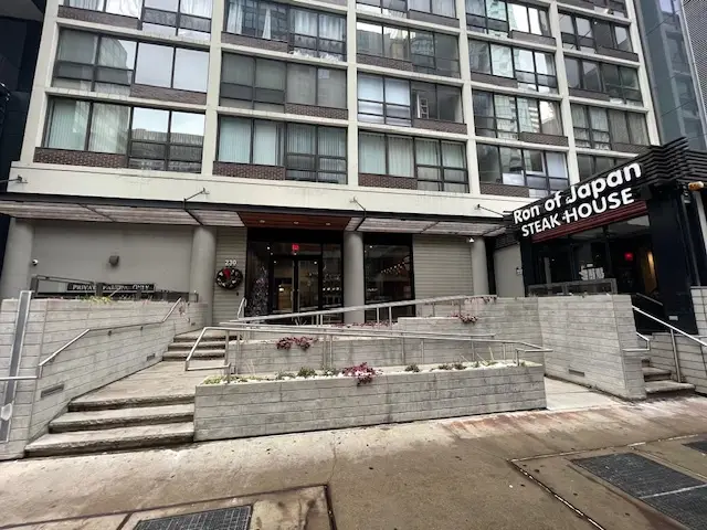 230 E Ontario Street #402, Chicago, IL 60611 - Image #2