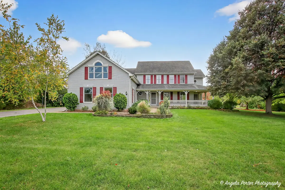 2215 Crystal Circle, Crystal Lake, IL 60012 - #1