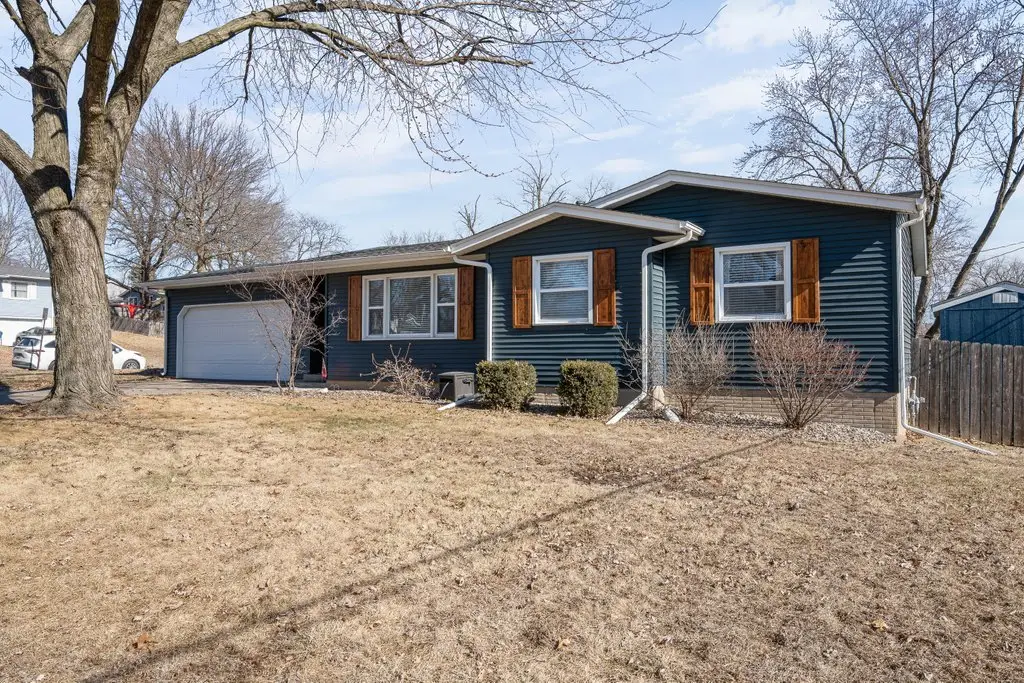 4825 Ripley Street, Davenport, IA 52806 - #1