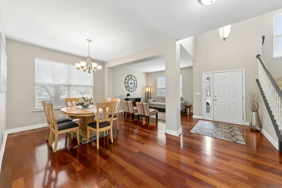 1709 Belcourt, Elgin, IL 60120 - #3