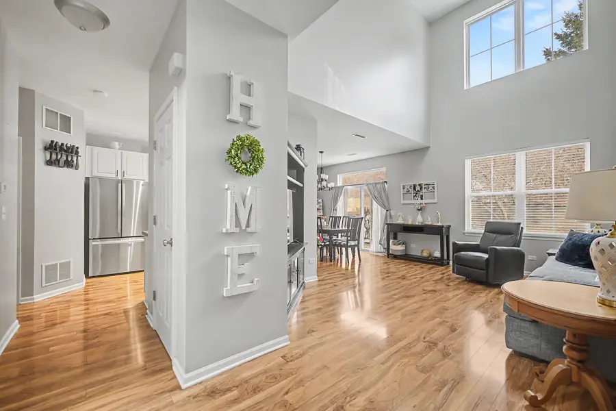 302 Tower Hill Drive #302, Saint Charles, IL 60175 - Image #3