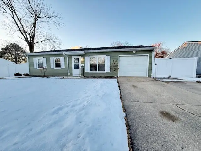 804 Hillside Drive, Streamwood, IL 60107 - Image #1