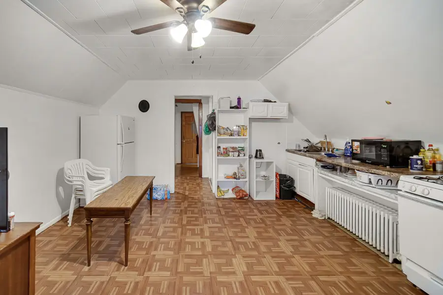 924 N Pulaski Avenue, Chicago, IL 60651 - Image #3