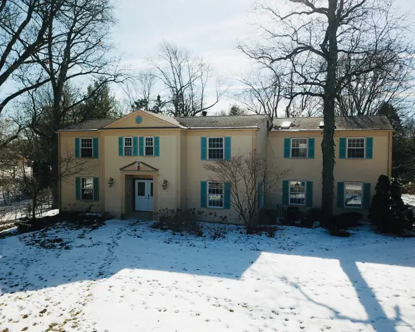 3 Hettinger Court, Monticello, IL 61856