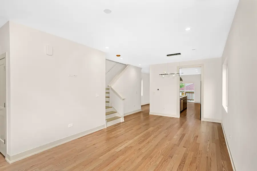 6515 S Langley Avenue, Chicago, IL 60637 - #2