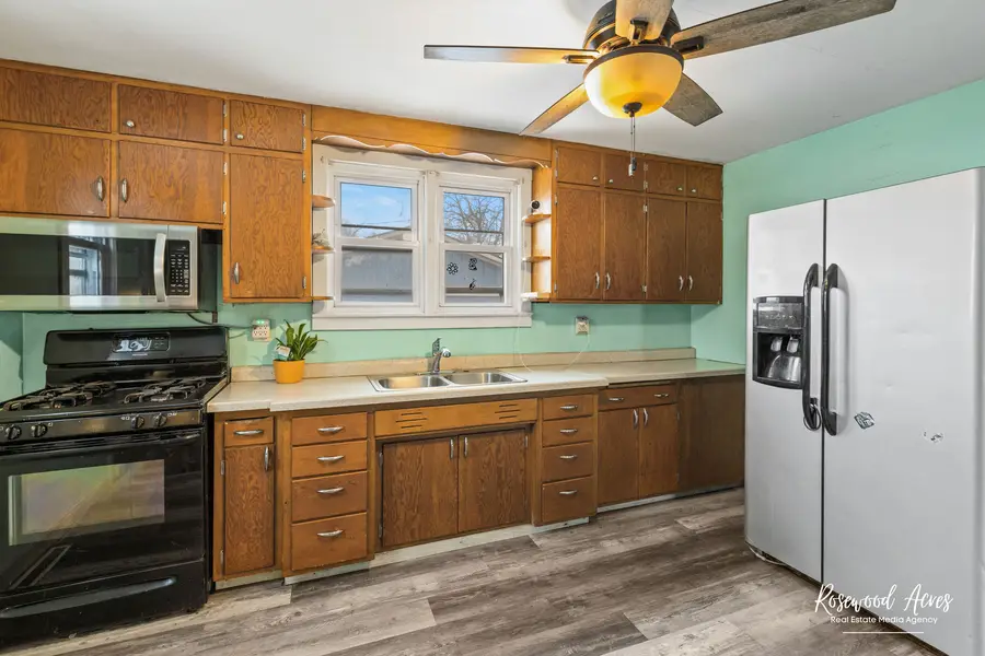 609 S Monroe Street, Streator, IL 61364 - #2