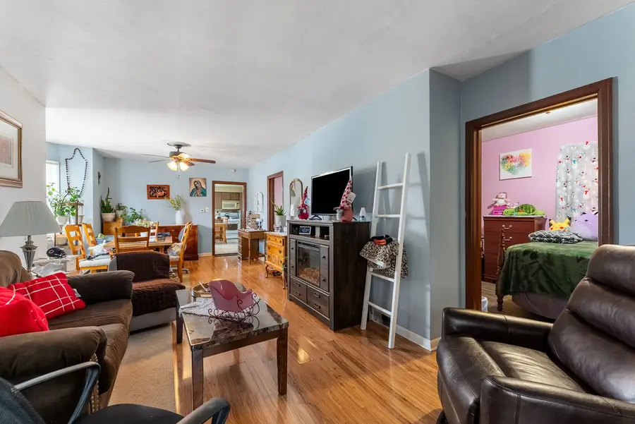 2503 6 Avenue, Rock Island, IL 61201 - #2