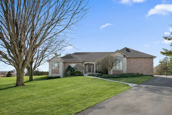 17966 S Hunt Club Drive, Mokena, IL 60448