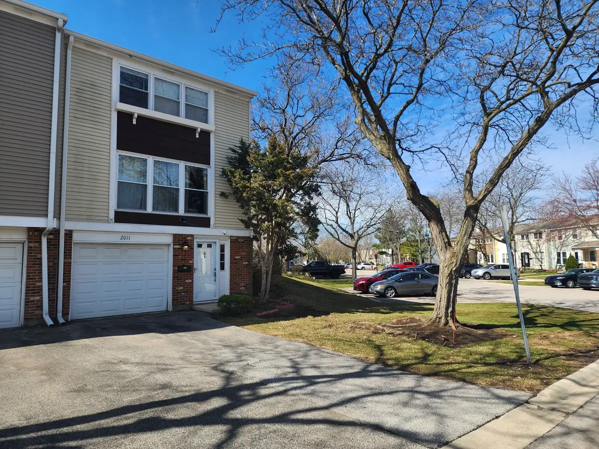 2011 Farnham Court, Schaumburg, IL 60194 - #1