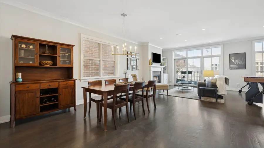 2341 W Roscoe Street #3W, Chicago, IL 60618 - #2