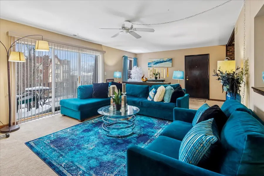 475 Shenstone Road #304, Riverside, IL 60546 - #3