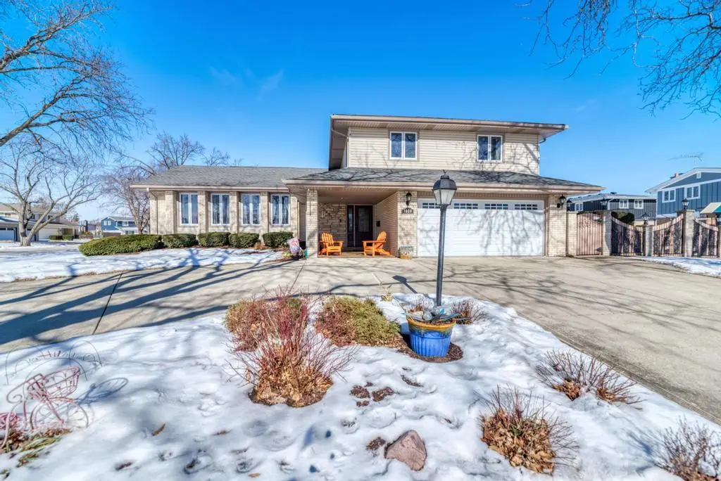 1030 W Kendall Terrace, Addison, IL 60101 - #1