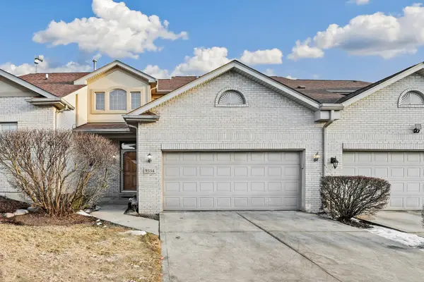 9334 Chestnut Trail, Tinley Park, IL 60487