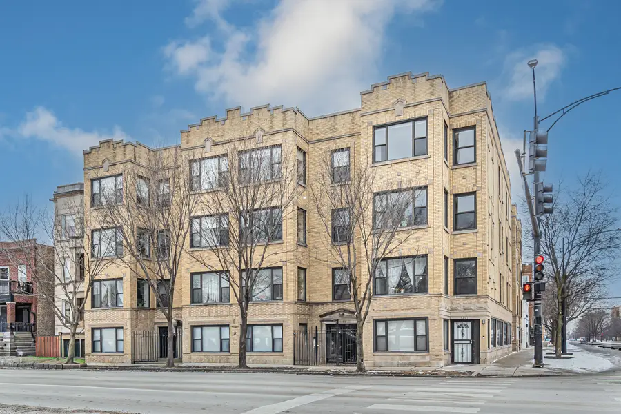 1154 N Kedzie Avenue #402, Chicago, IL 60651 - #2