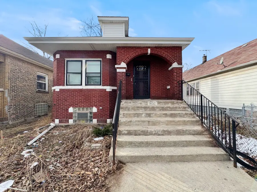 9132 S Blackstone Avenue, Chicago, IL 60619 - #2