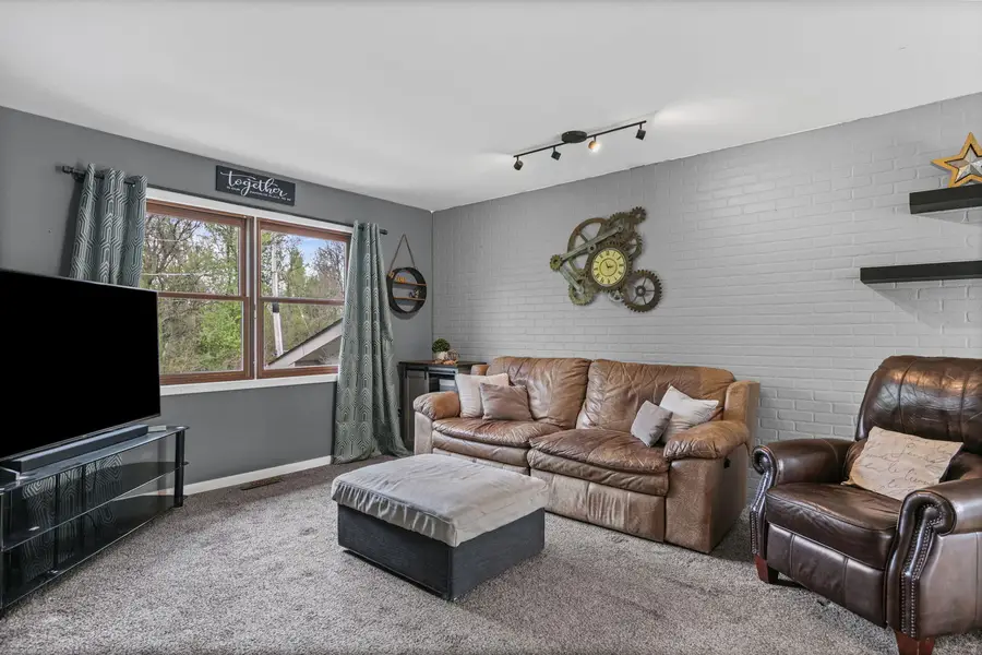 3505 W Beach Drive, McHenry, IL 60050 - #3