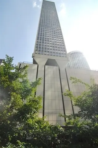 111 E Chestnut Street #6A-2, Chicago, IL 60611 - Image #1