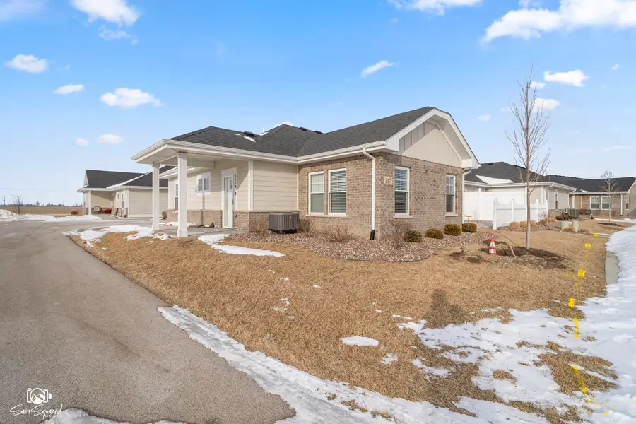 317 Celebration Avenue #A, Bourbonnais, IL 60914 - #3