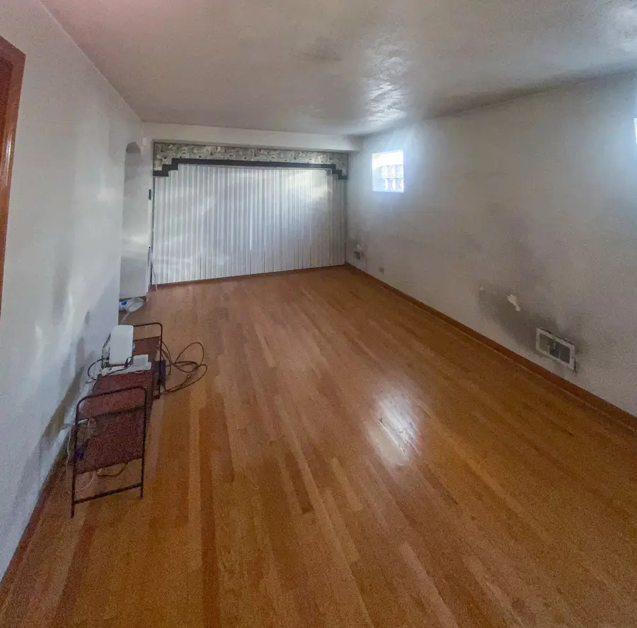 12632 S Emerald Avenue, Chicago, IL 60628 - Image #2