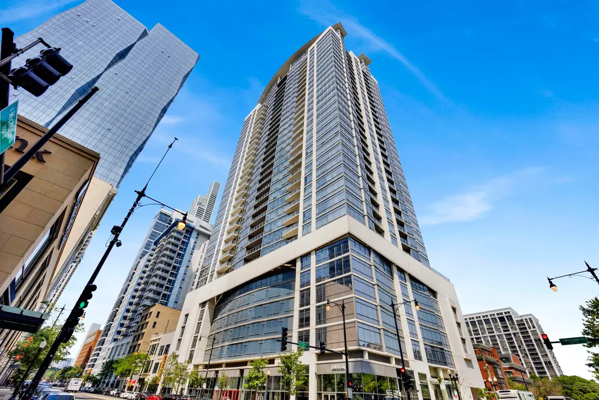 100 E 14th Street #2608, Chicago, IL 60605 - #1