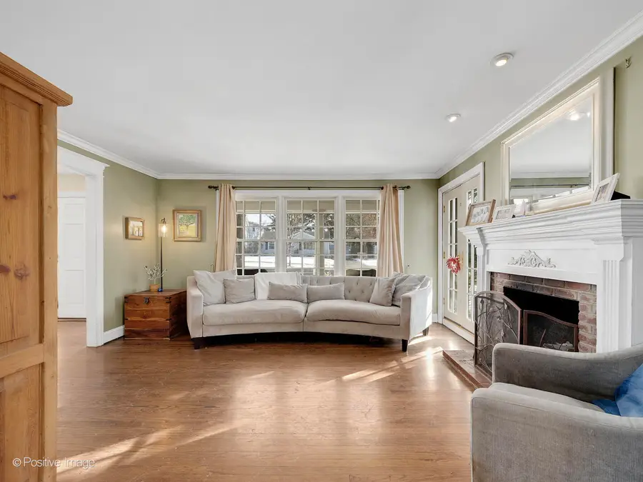 254 Coe Road, Clarendon Hills, IL 60514 - #3