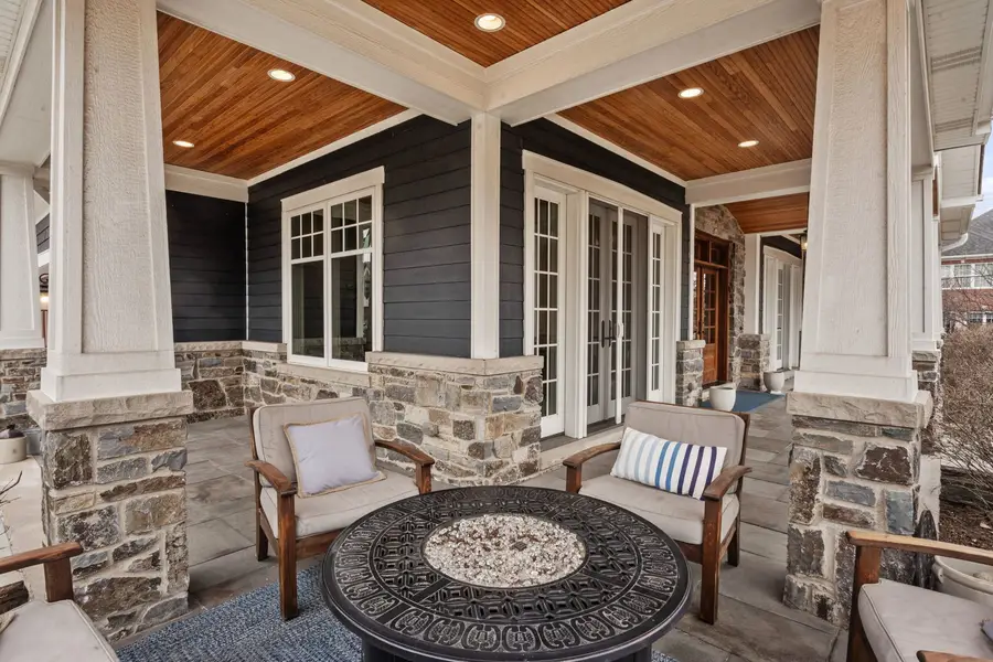 Address Withheld By Seller, Elmhurst, IL 60126 - #3