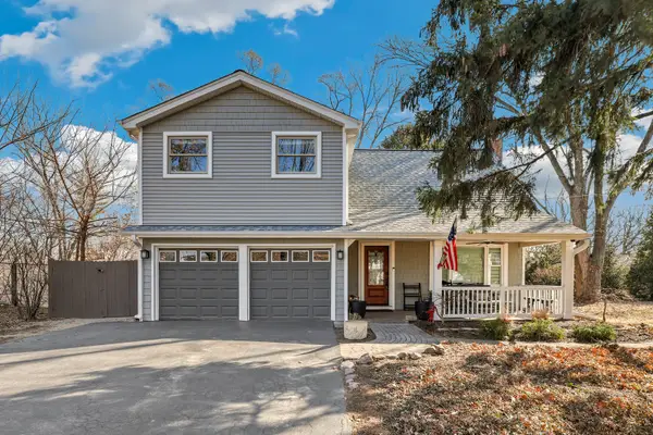 12039 S 74th Avenue, Palos Heights, IL 60463