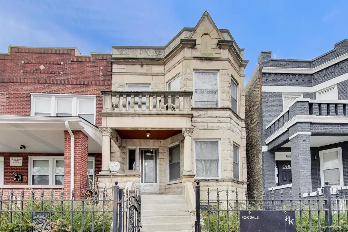 4820 W Washington Boulevard, Chicago, IL 60644 - #1
