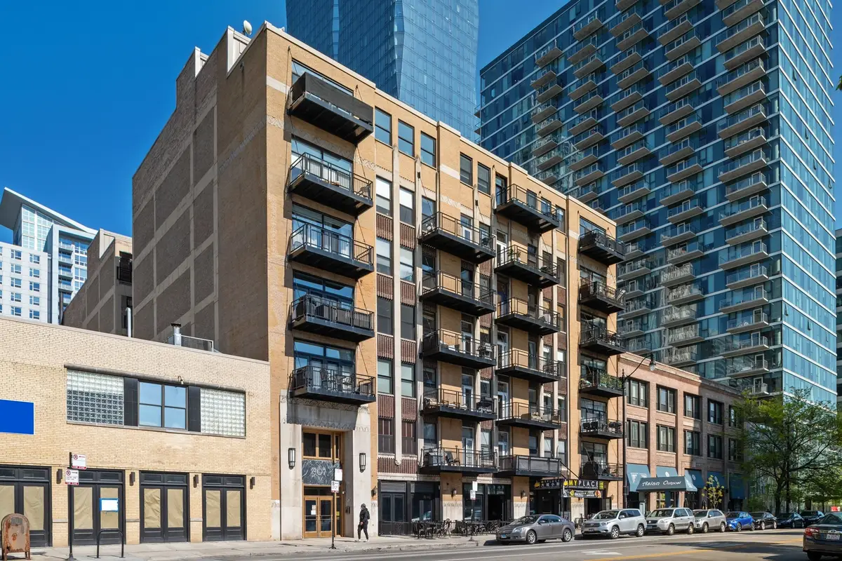 1307 S Wabash Avenue #205, Chicago, IL 60605 - Image #1