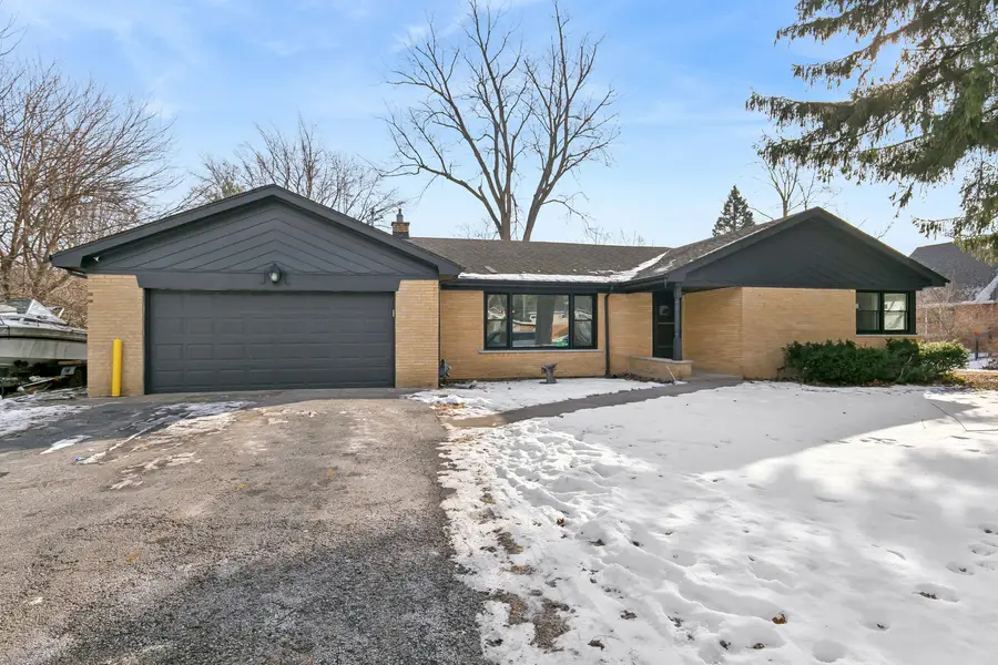 12323 S 74th Avenue, Palos Heights, IL 60463 - #2