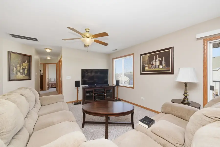1361 Rock Run Drive #H, Crest Hill, IL 60403 - #3