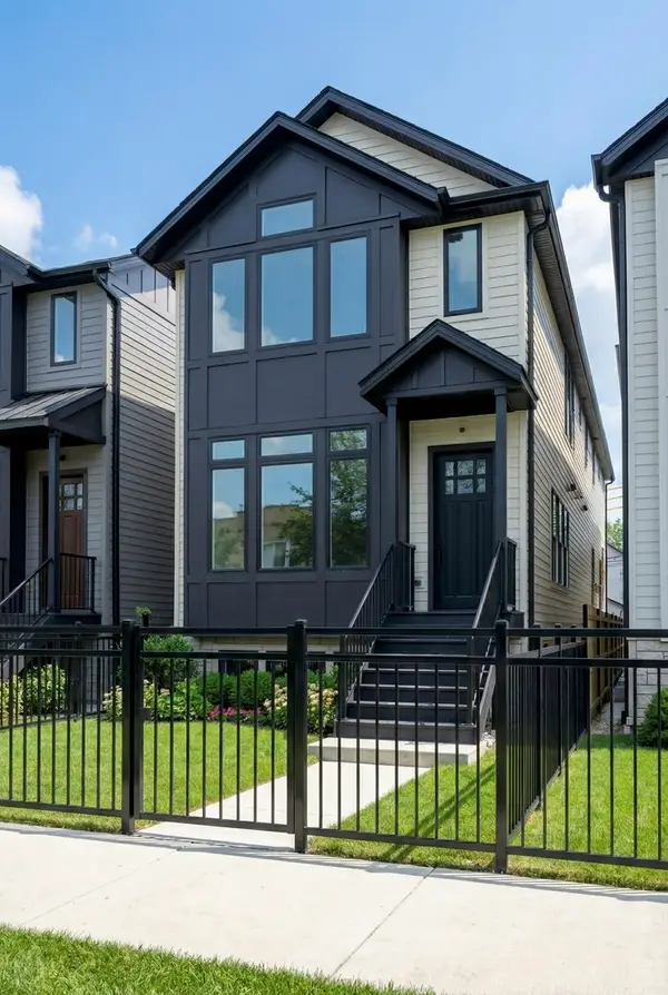 3051 N Christiana Avenue, Chicago, IL 60618