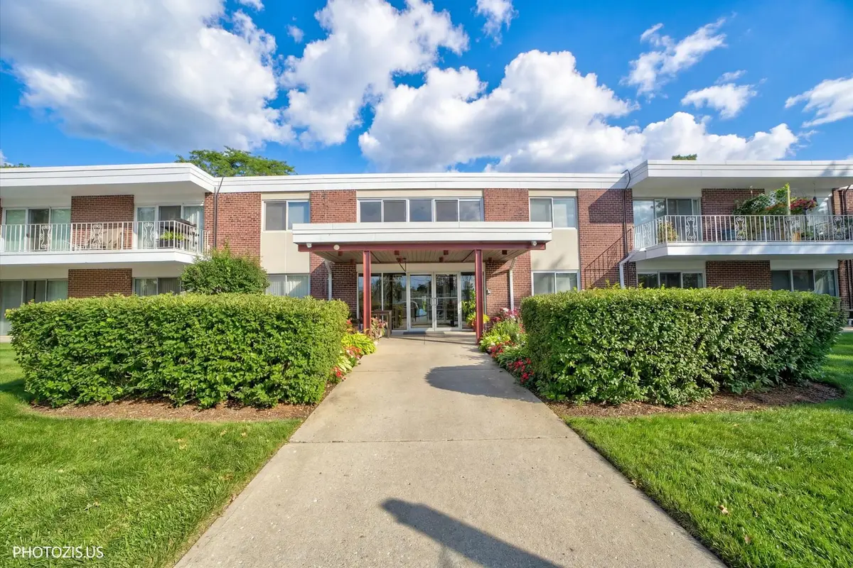 100 Deborah Lane #16A, Wheeling, IL 60090 - #1