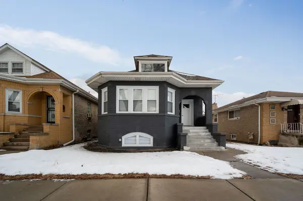 4422 W Iowa Street, Chicago, IL 60651