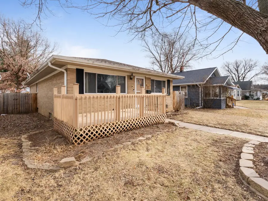 2350 31st Street, Moline, IL 61265 - #3