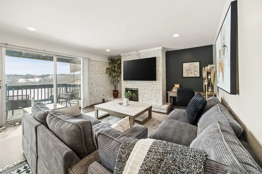 1601 E Maple Terrace #3B, Lisle, IL 60532 - #3