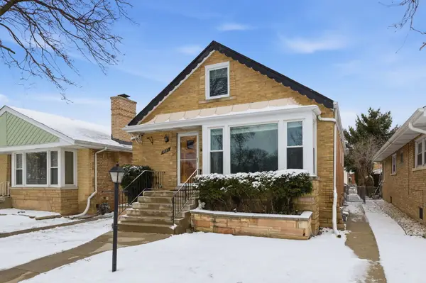 Address Withheld By Seller, Berwyn, IL 60402