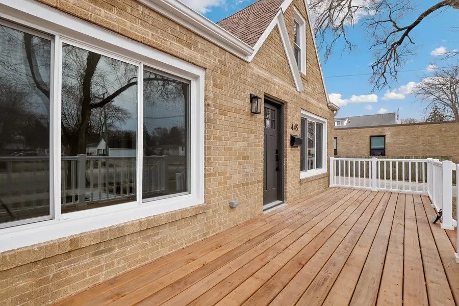 445 W Division Street, Manteno, IL 60950 - #3