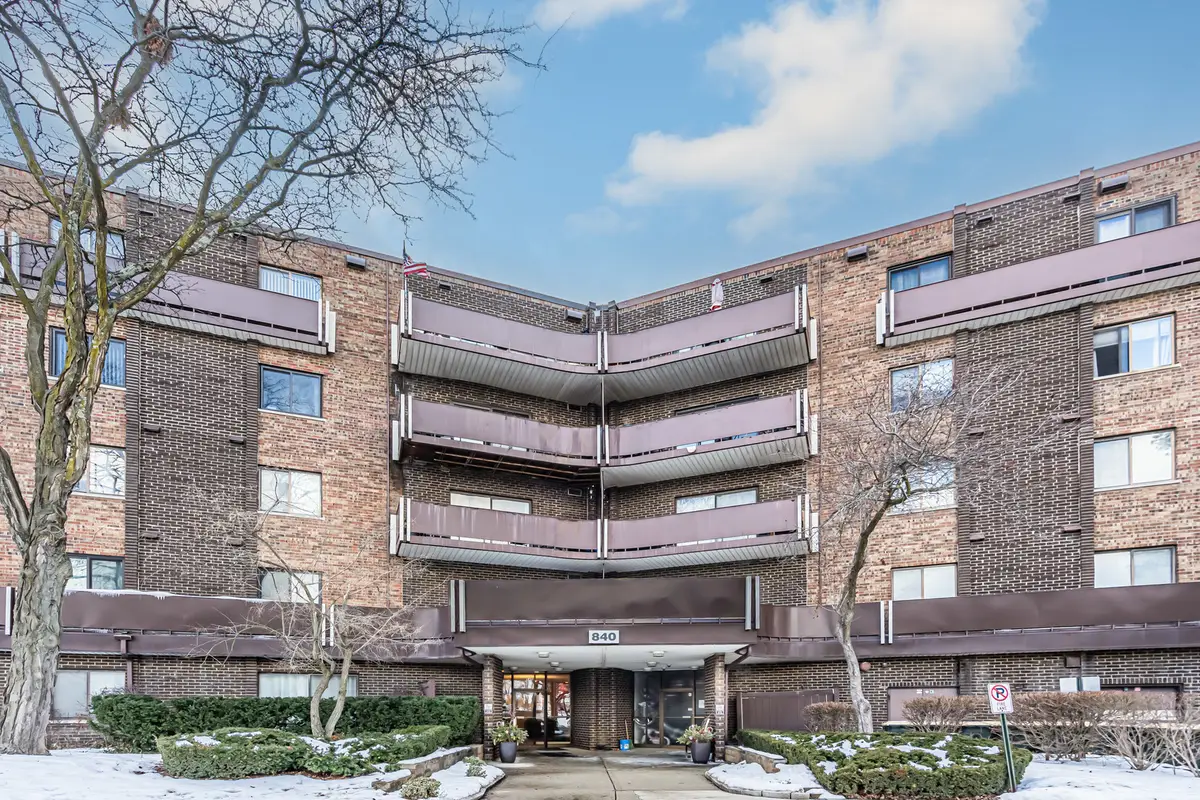 840 Wellington Avenue #108, Elk Grove Village, IL 60007 - #1