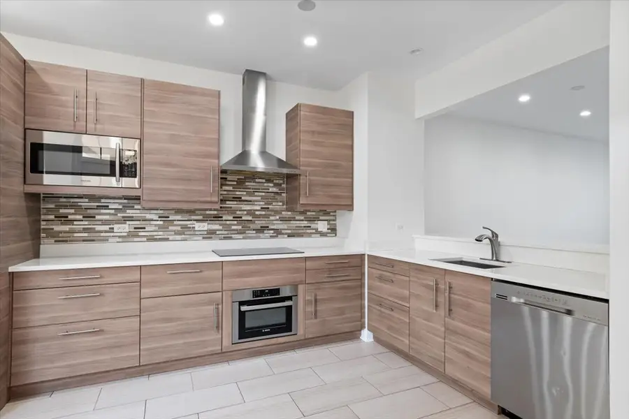 2257 Lake Ridge Drive, Glendale Heights, IL 60139 - #2