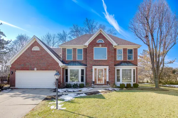 560 Partridge Drive, West Chicago, IL 60185