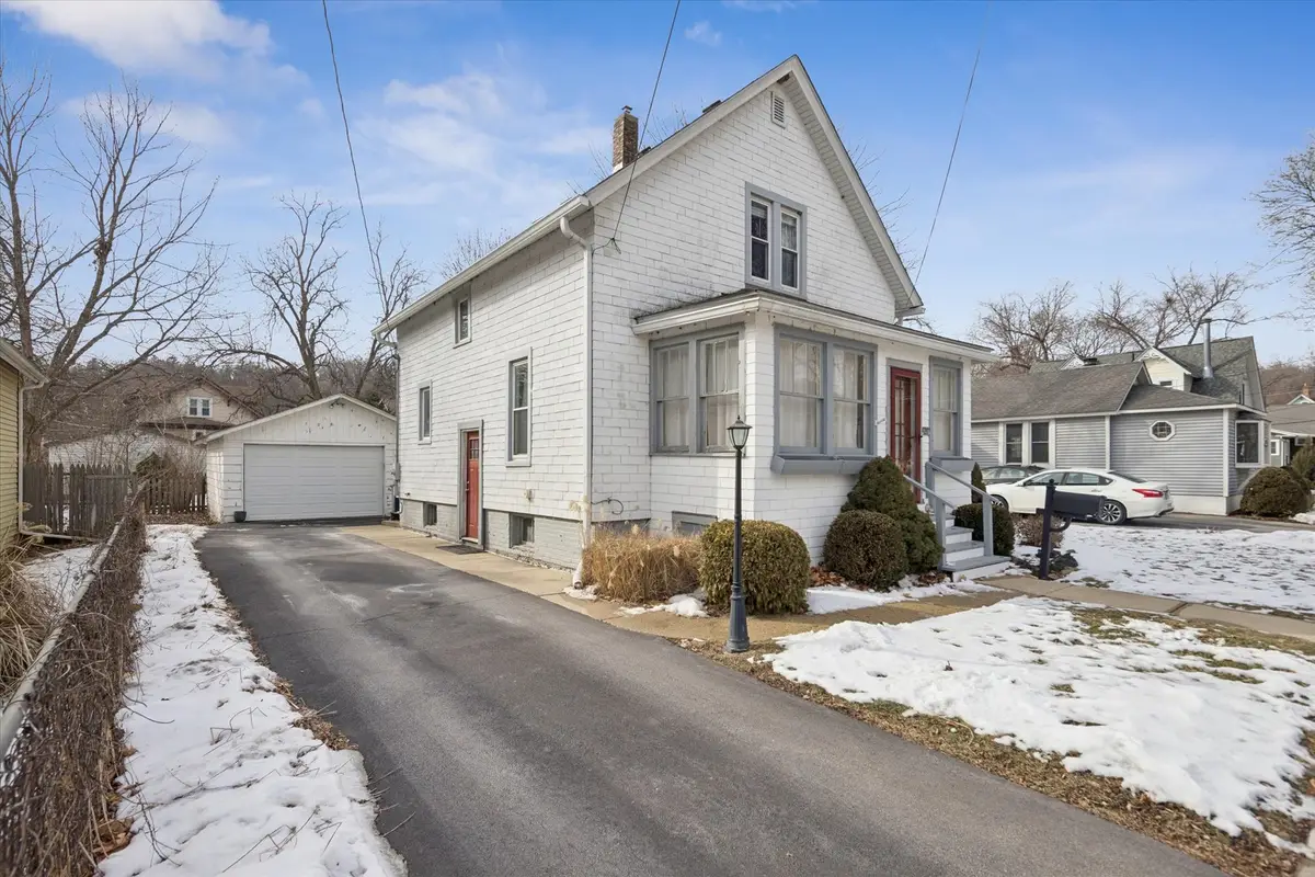 Address Withheld By Seller, Algonquin, IL 60102 - #1