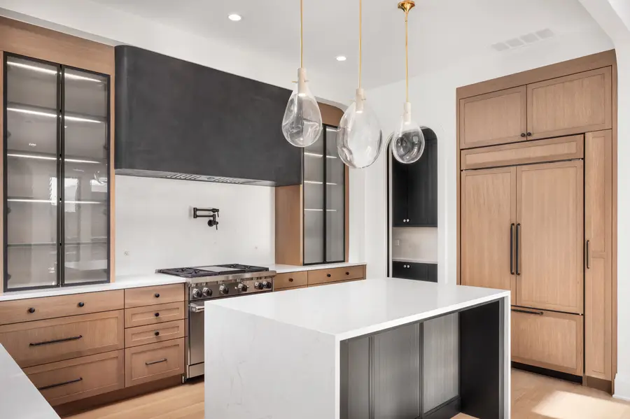 3617 N Magnolia Avenue #1, Chicago, IL 60657 - Image #3