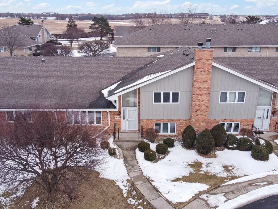 18159 Vermont Court, Orland Park, IL 60467 - Image #2