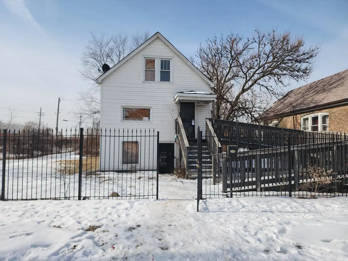 7434 S Oakley Avenue, Chicago, IL 60636 - Image #1