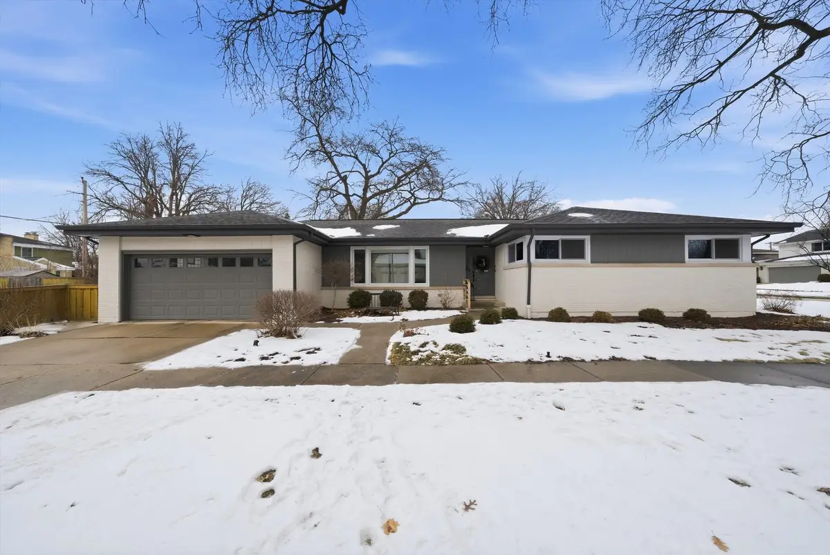 101 W Jackson Street, Elmhurst, IL 60126 - #1